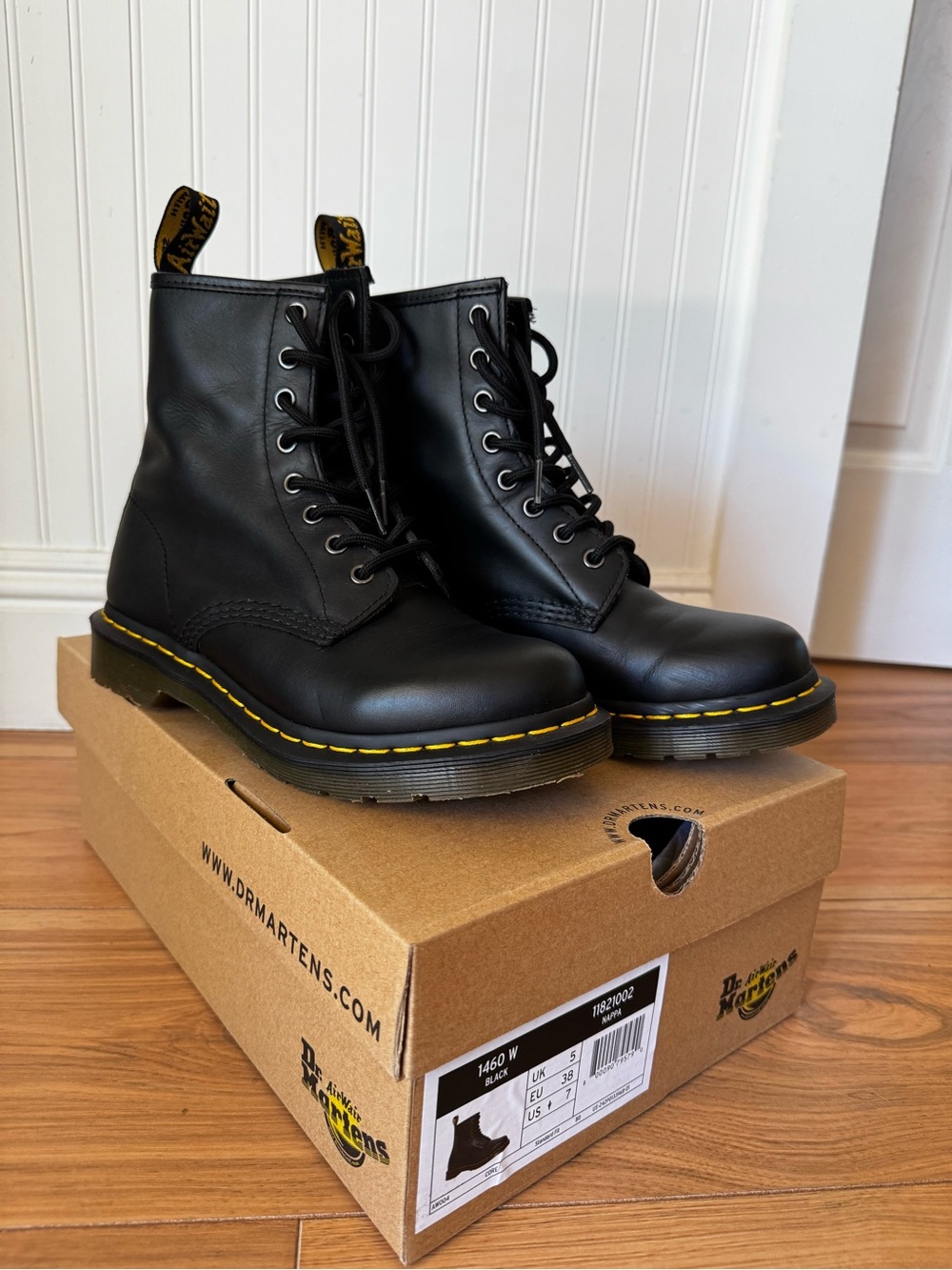 Dr. Martens Black Nappa Leather 8-Eye Combat Boots Size EU 38 US 7